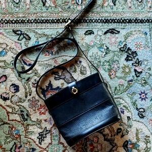 CANADIAN Shoulder Bag Genuine Salmon Leather - Black - VTG